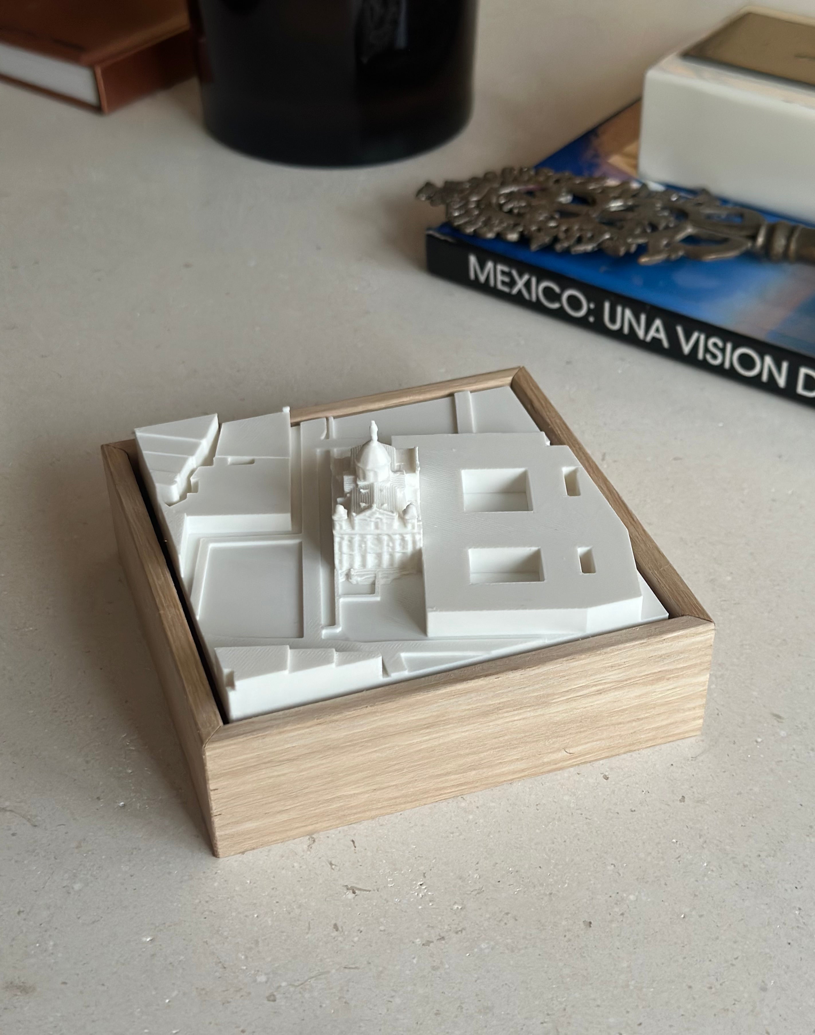 Madrid ·  Iglesia Santa Bárbara · WalledMaps
