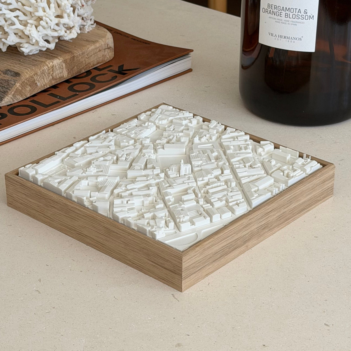 Mapa 3D de Ciudad Real enmarcado en roble macizo